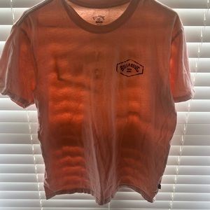 Billabong peach colored t-shirt